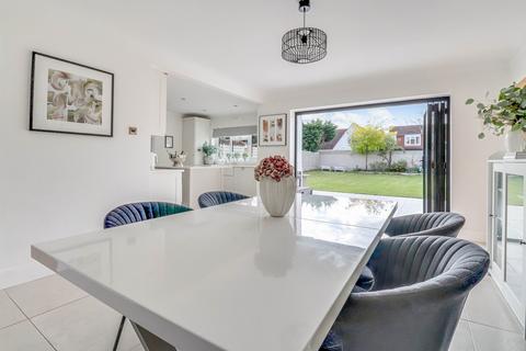 110 Burlescoombe Road, Southend-on-sea, SS1 3PS