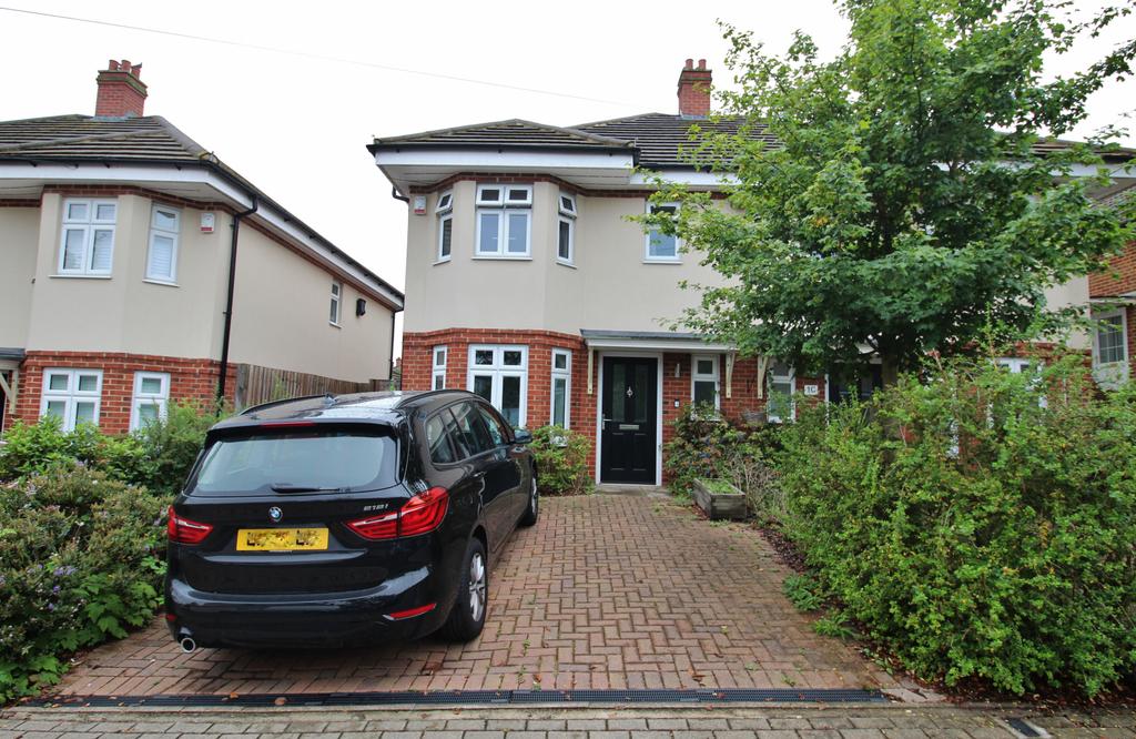 4 Bed Semi Detached House