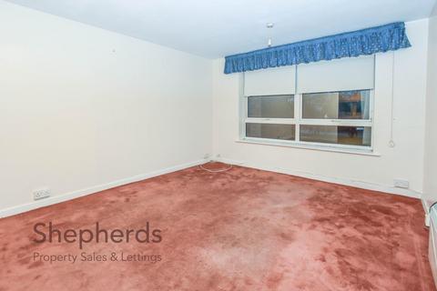 1 bedroom flat for sale, Lampits, HODDESDON EN11