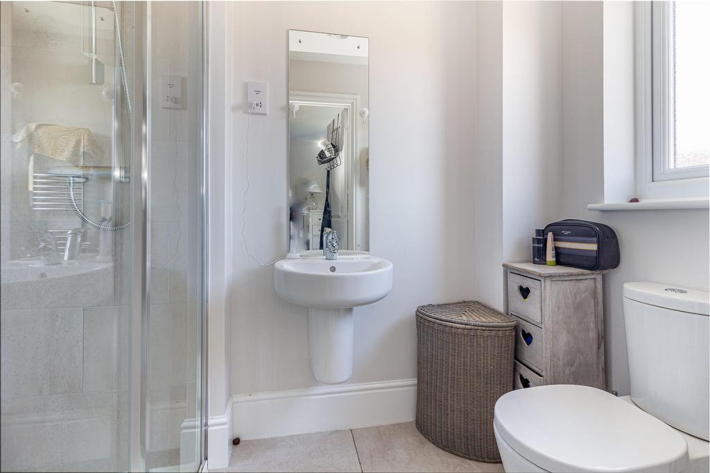 Ensuite-1