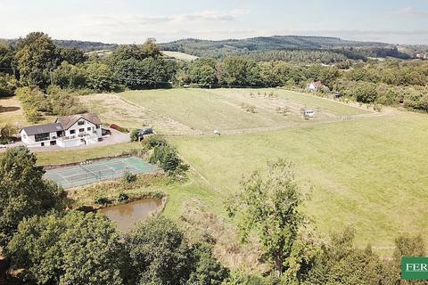 5 bedroom detached house for sale, with 5 Acres, Fishing Lakes, Chicknalls Lane, Blakeney, Gloucestershire. GL15 4AQ