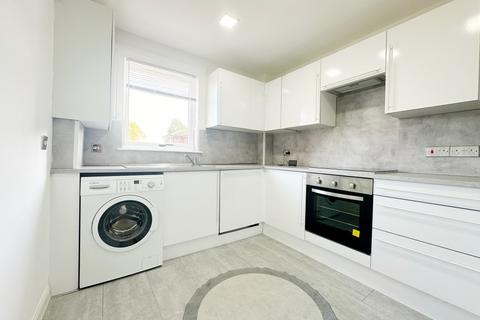 2 bedroom flat to rent, Mote Hill, Hamilton, ML3