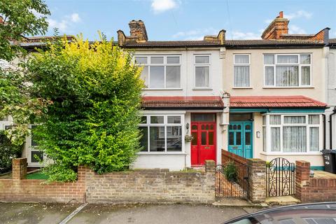 35 Clifton Park Avenue, London, SW20 8BB