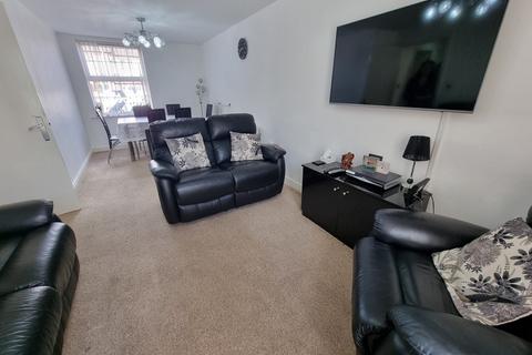 2 bedroom ground floor flat to rent, Apartment 2 131, Maidenwell Avenue, Leicester, LE5