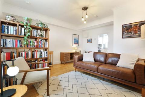 2 bedroom apartment for sale, Milkwell Yard, SE5 9PH