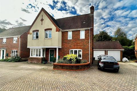 4 bedroom detached house for sale, Ambrose Corner, Lymington, Hampshire, SO41