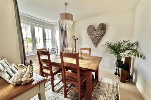 2 Ambrose Corner, Lymington, SO41 8QJ
