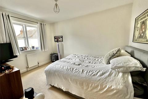2 Ambrose Corner, Lymington, SO41 8QJ