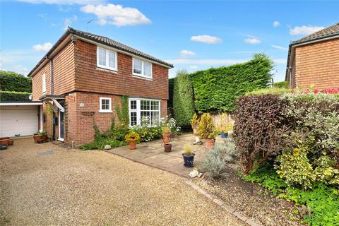 4 bedroom detached house for sale, Folly Lane South, Farnham, Surrey, GU9