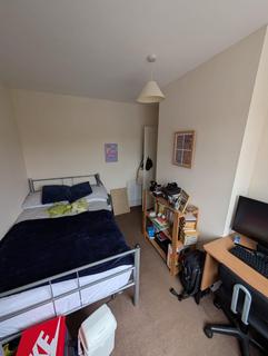 3 bedroom private hall to rent, Percy Square, Durham