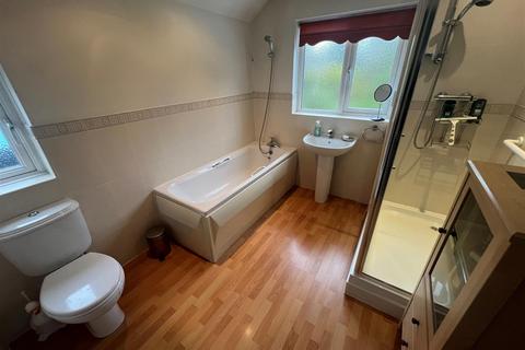 73 Cropthorne Road, Shirley, Solihull, B90 3JW