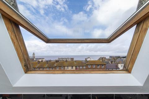 1 bedroom flat for sale, High Street, Herne Bay, CT6