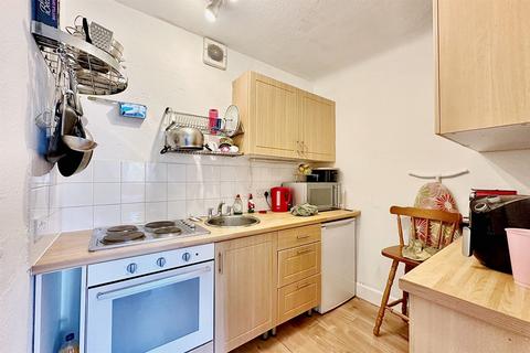 2 bedroom flat for sale, Sandbanks