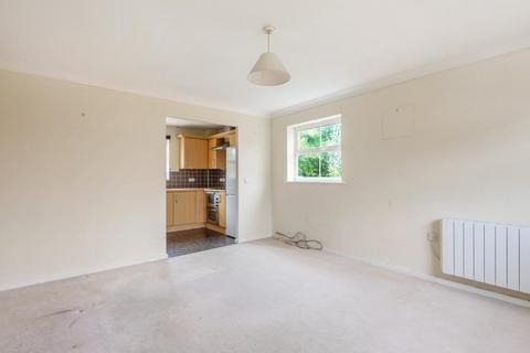 2 bedroom maisonette for sale, Aylesbury,  Buckinghamshire,  HP22