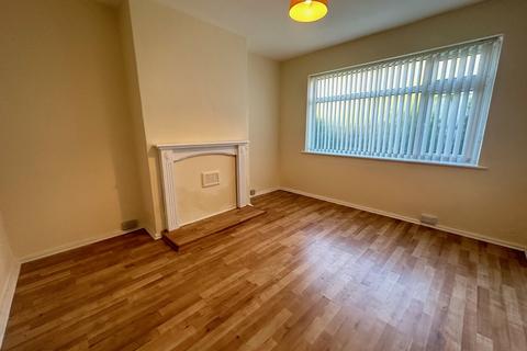 3 bedroom semi-detached house to rent, Floyds Lane, Walsall, West Midlands, WS4