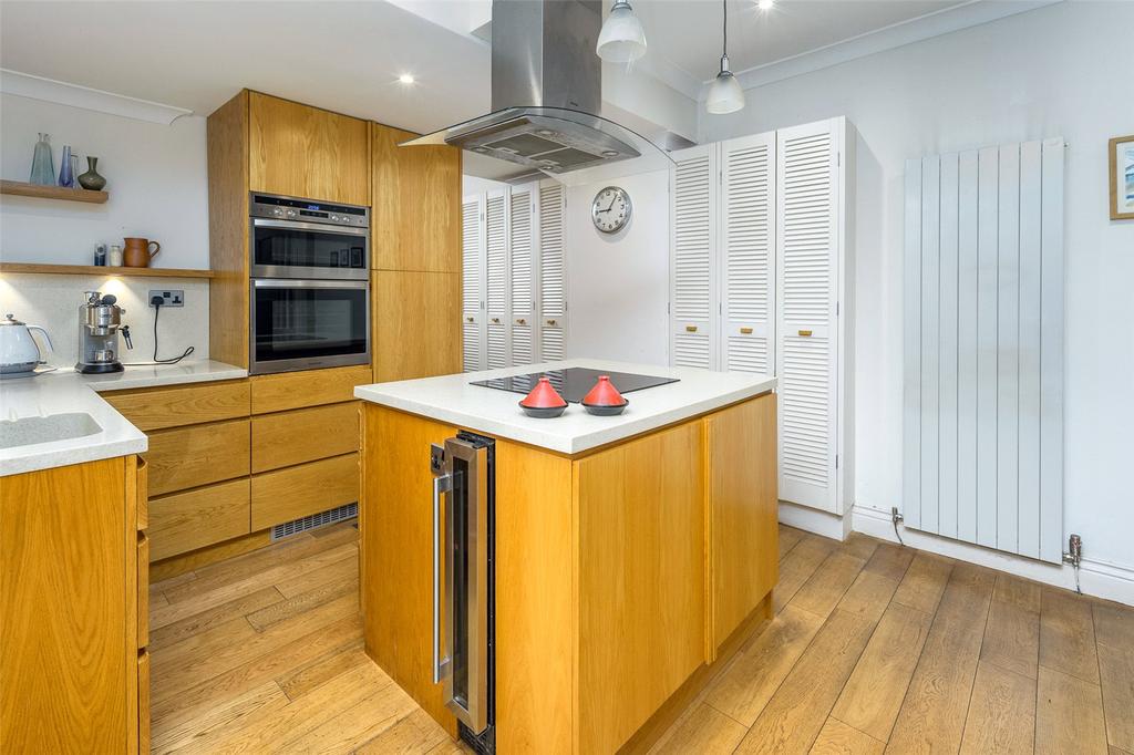 Picture No. 06