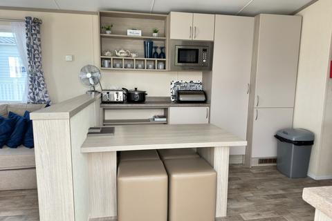 2 bedroom lodge for sale, NEWQUAY TR8