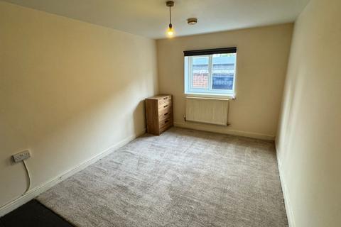 Studio to rent, Doncaster, DN1