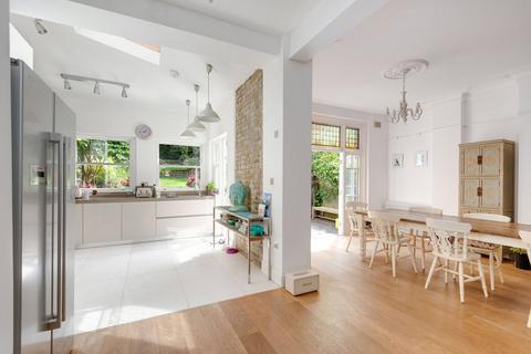 5 bedroom house for sale, Dukes Avenue, Muswell Hill