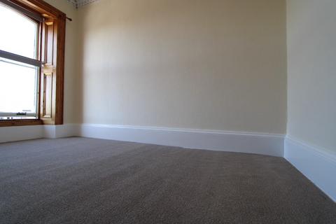 2 bedroom flat to rent, Windsor Street, Dundee DD2