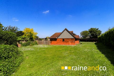 Plot for sale, The Ryde, Hatfield