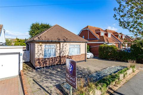 3 bedroom bungalow for sale, The Crescent, Upminster, RM14