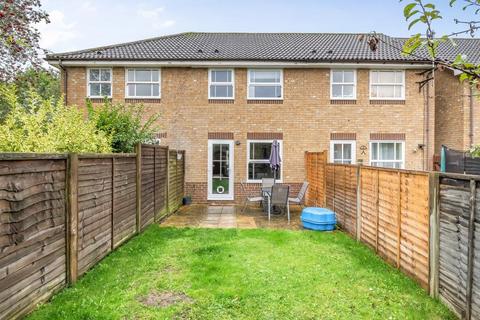 2 bedroom terraced house for sale, Aylesbury,  Buckinghamshire,  HP19