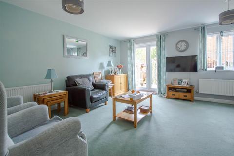 3 bedroom semi-detached house for sale, Green Road, Haverhill CB9