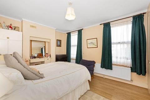 3 bedroom end of terrace house for sale, Mayall Road, Herne Hill