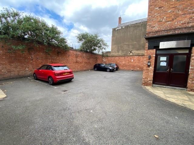 Overstone rd back 2.jpg