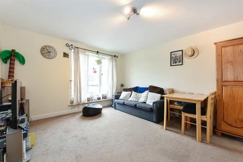 2 bedroom flat for sale, 4 Dunnage Crescent, London SE16