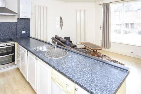 1 bedroom maisonette for sale, Queens Road, Hampshire GU14