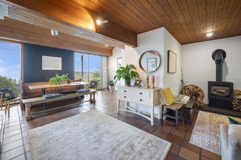 4 bedroom detached house for sale, Greenaway Lane, Hackney, Matlock