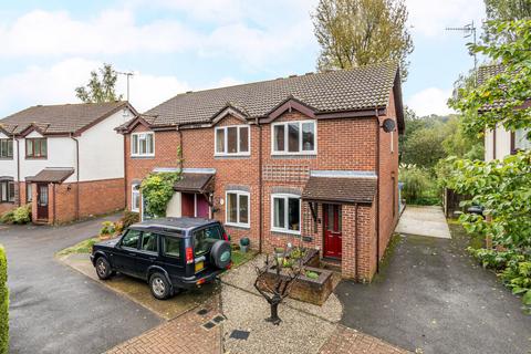 2 bedroom end of terrace house for sale, Lammas Close, Surrey GU7