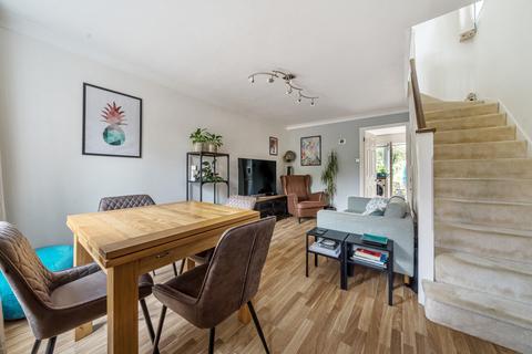 2 bedroom end of terrace house for sale, Lammas Close, Surrey GU7