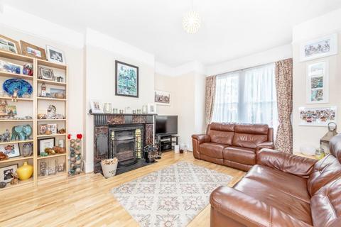 2 bedroom house for sale, Barry Road, East Dulwich, London, SE22