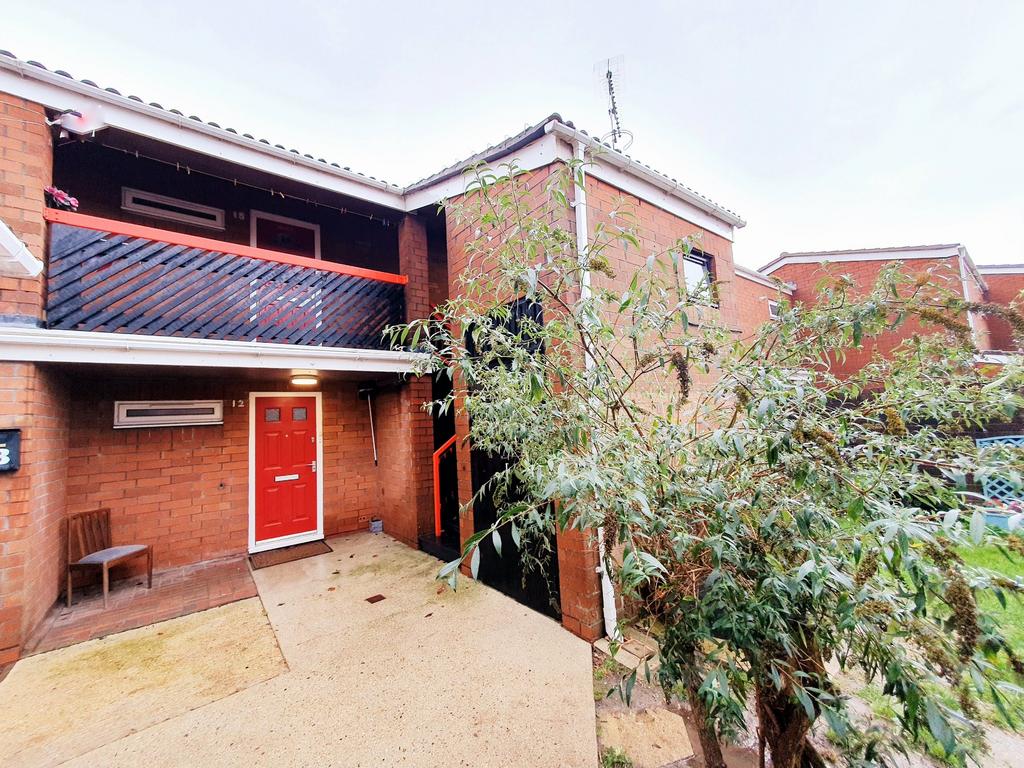The Hoe, Gosport PO13 1 bed flat to rent £875 pcm (£202 pw)