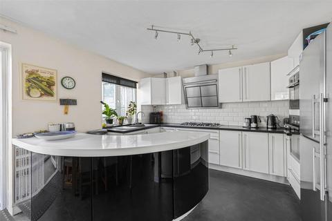 5 bedroom detached house for sale, Beresford Road, Newhaven