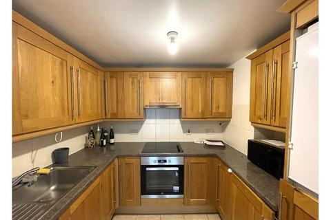 2 bedroom flat to rent, Belgrave Gardens, St Johns Wood NW8