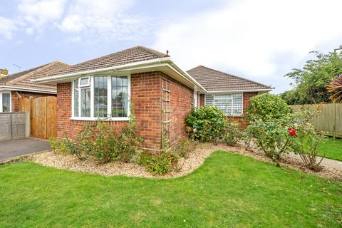 3 bedroom bungalow for sale, Lane End Road, Elmer, Bognor Regis