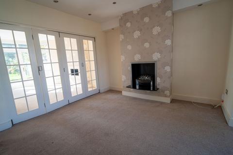 3 bedroom semi-detached house for sale, Miall Road, Birmingham B28