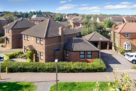 4 bedroom detached house for sale, Knox Bridge, Kents Hill, Milton Keynes