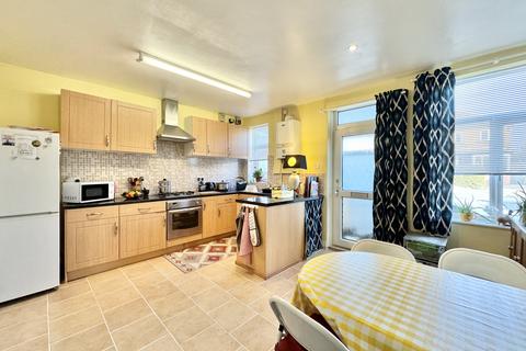 2 bedroom semi-detached house for sale, Church Lane, Garforth