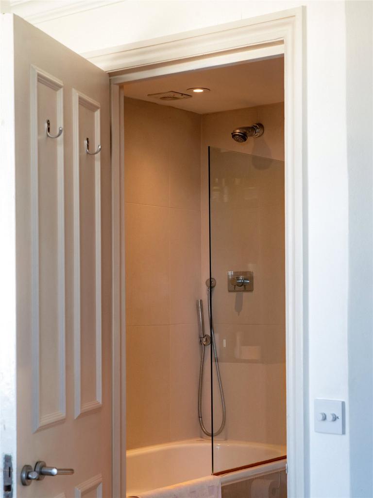 Principal Ensuite