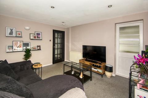 2 bedroom flat for sale, River View, Sturry, Canterbury, CT2