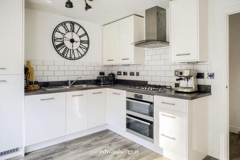 20 Cheddleton Close, Amington, Tamworth, B77 4FR