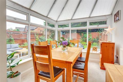 3 bedroom end of terrace house for sale, Salix Gardens, Reading RG10