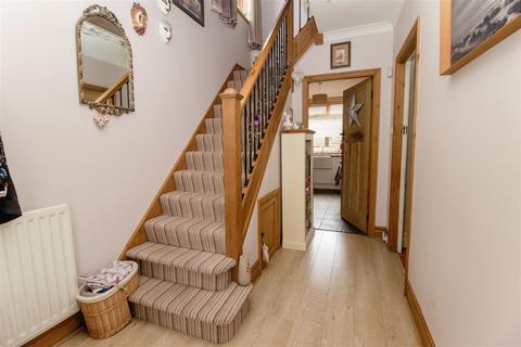 3 bedroom semi-detached house for sale, Beechwood Avenue, Whitley Bay