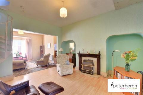 2 bedroom cottage for sale, Roxburgh Street, Roker, Sunderland