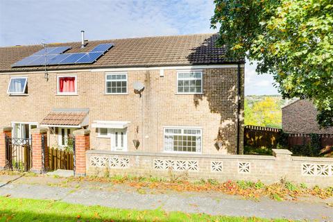 4 bedroom terraced house for sale, Petersfield Close, Top Valley NG5